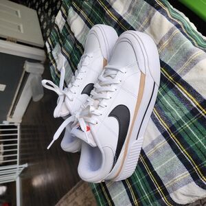 Women's White and Black nike Sneakers